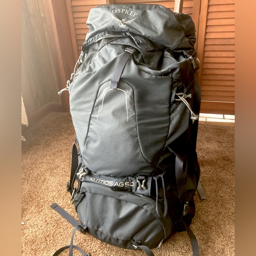 Osprey Atmos AG 50 Men’s Medium Backpack